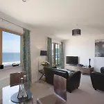 דירה The Sands Sea Front