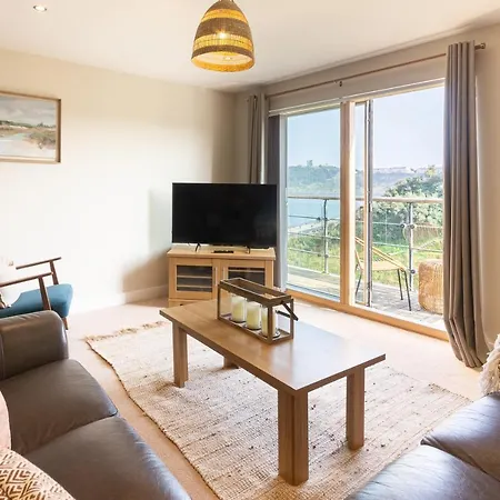 The Sands Sea Front Apartment