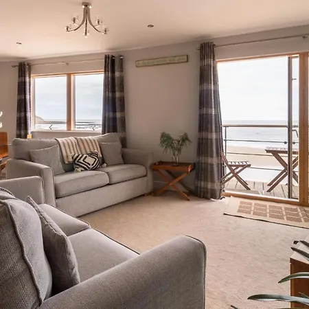 The Sands Sea Front Apartment