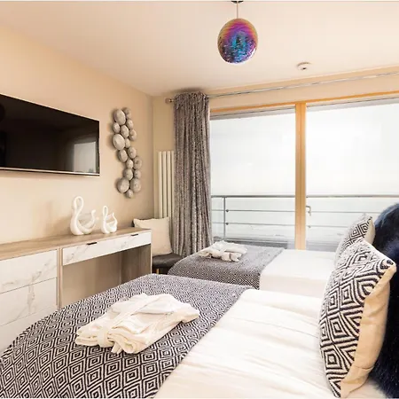 Apartment The Sands Sea Front